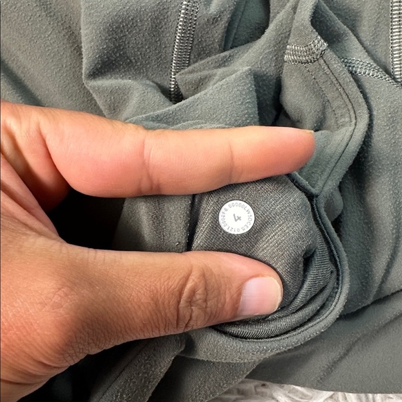 Lululemon Align High Rise Pant with Pockets 25" Grey Sage - Picture 4 of 5
